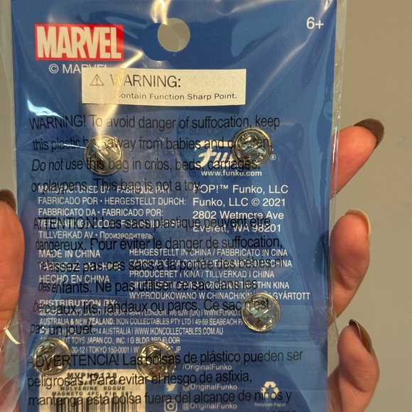 Marvel Blue and Red Collectible Pin Set - Picture 2 of 2